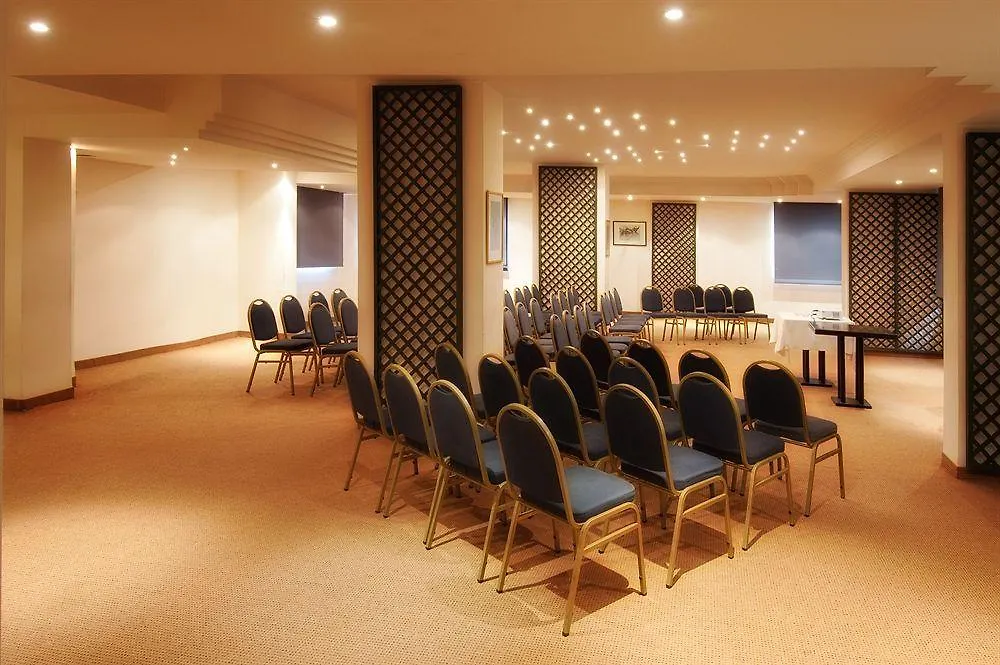 **** Lejlighedshotel Rawche Universal Apartments Beirut Libanon